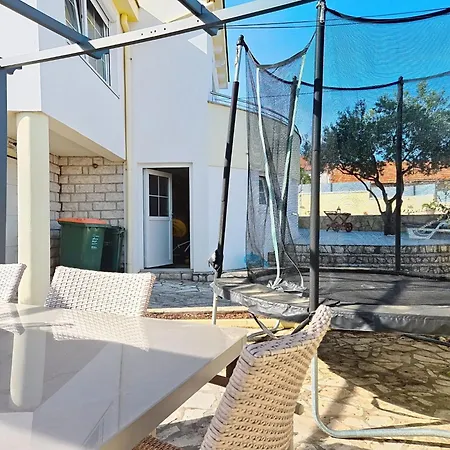 بيت للعطل Ivanka By Interhome *